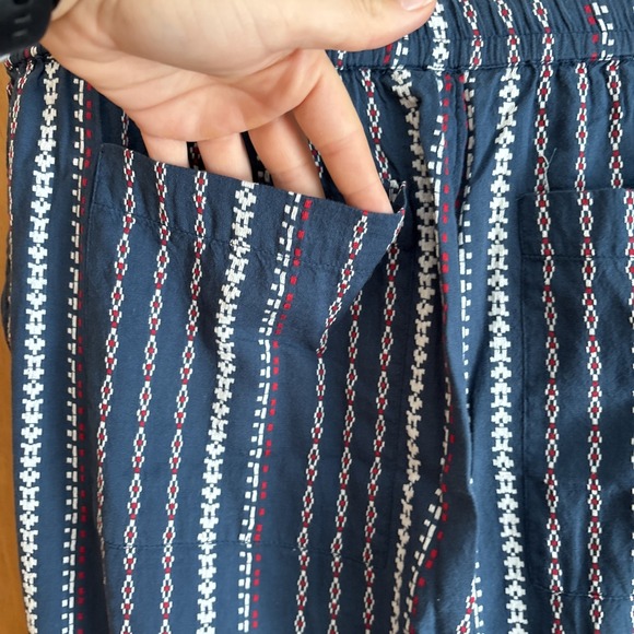 Sundance Women's Size XL Talia Easy Blue/Multicolor Striped Pants With Pocket's - Picture 5 of 12